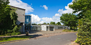 Hartstown Community School